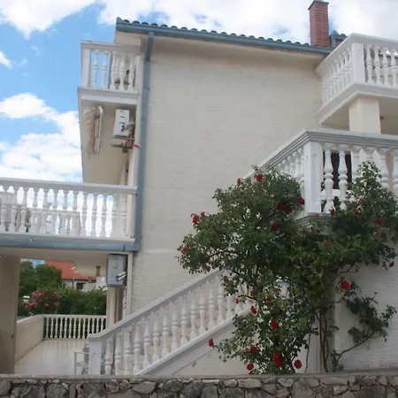 Vahovec Apartment *
