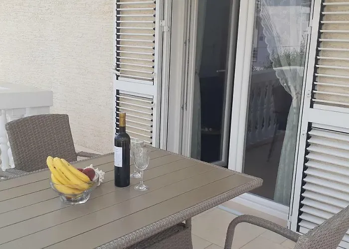 Vahovec Lägenhet Vodice